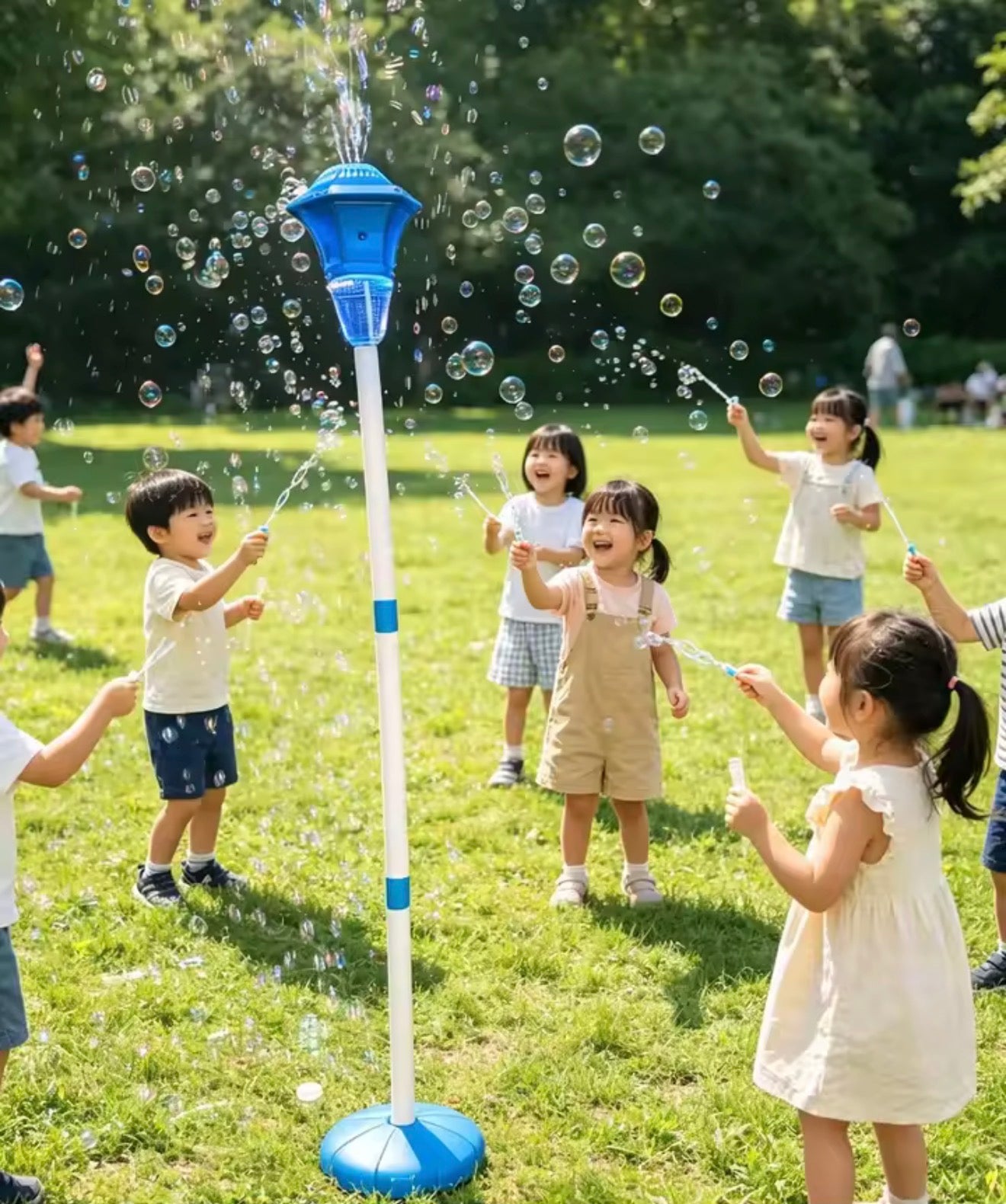 GlowBubble™ Outdoor Bubble Fountain – Kids Backyard Bubble Machine